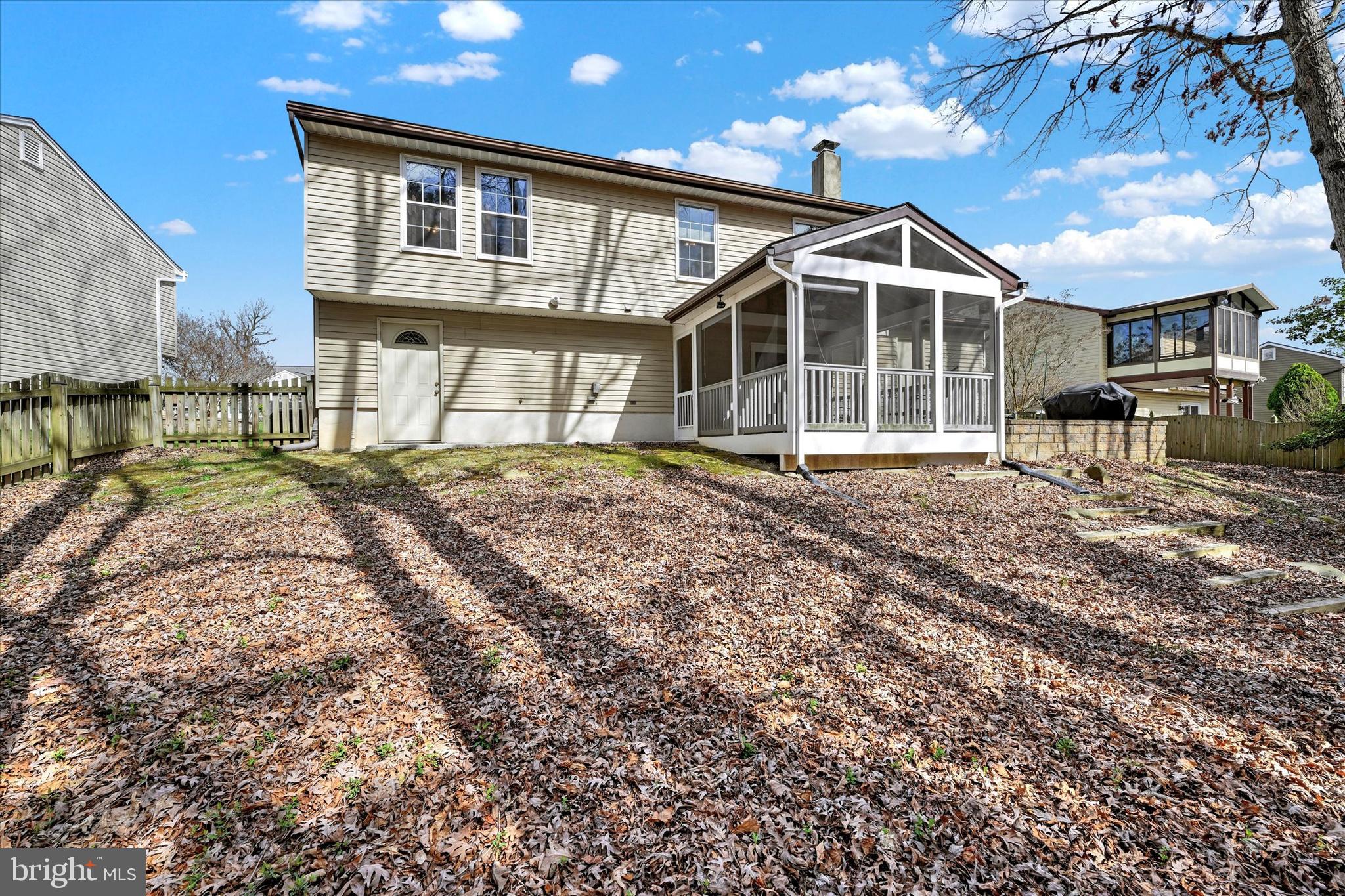 4909 Tartan Hill Rd