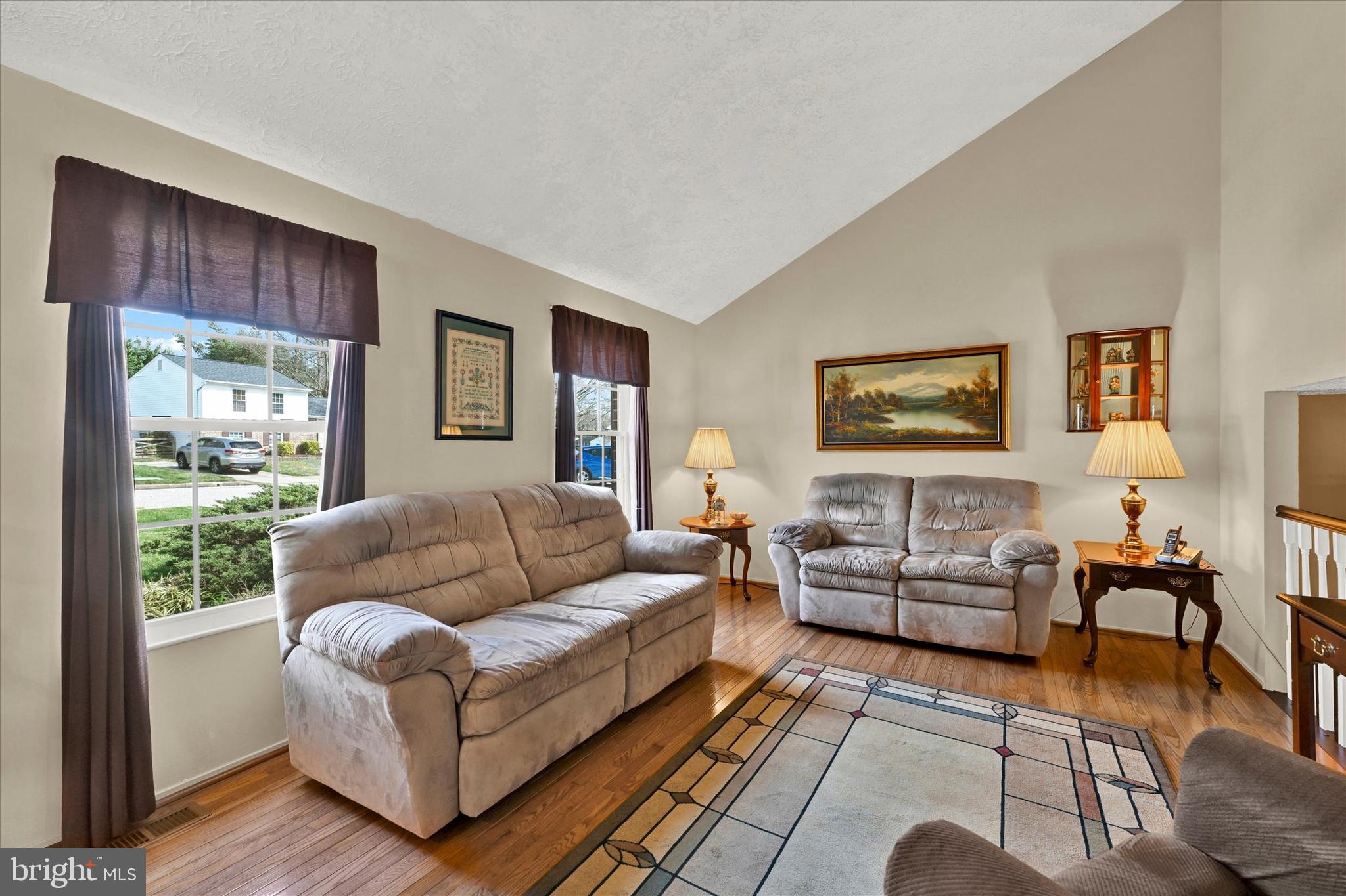4909 Tartan Hill Rd