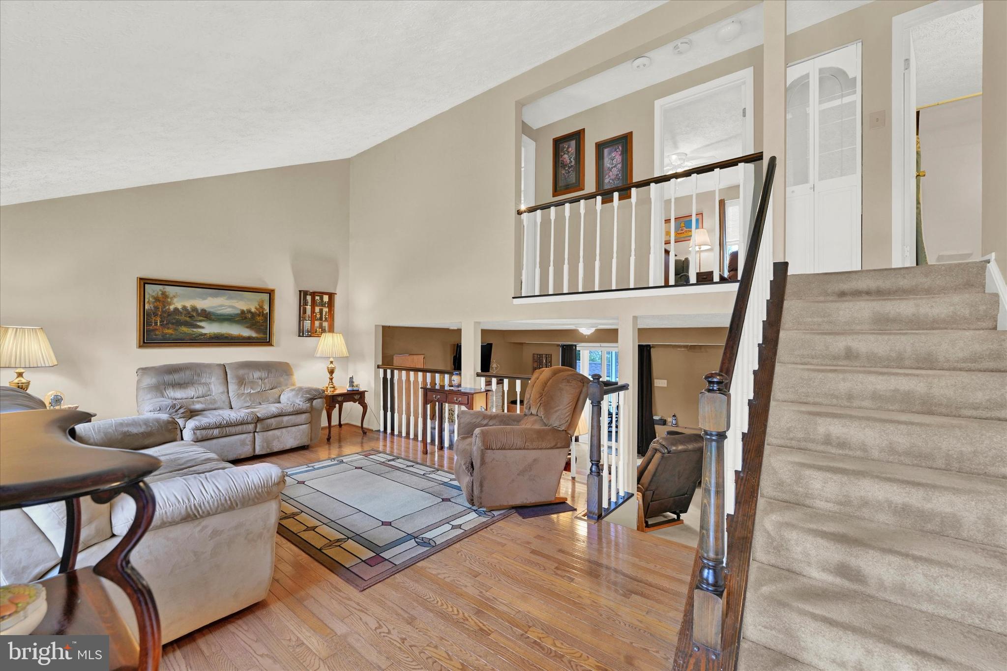 4909 Tartan Hill Rd