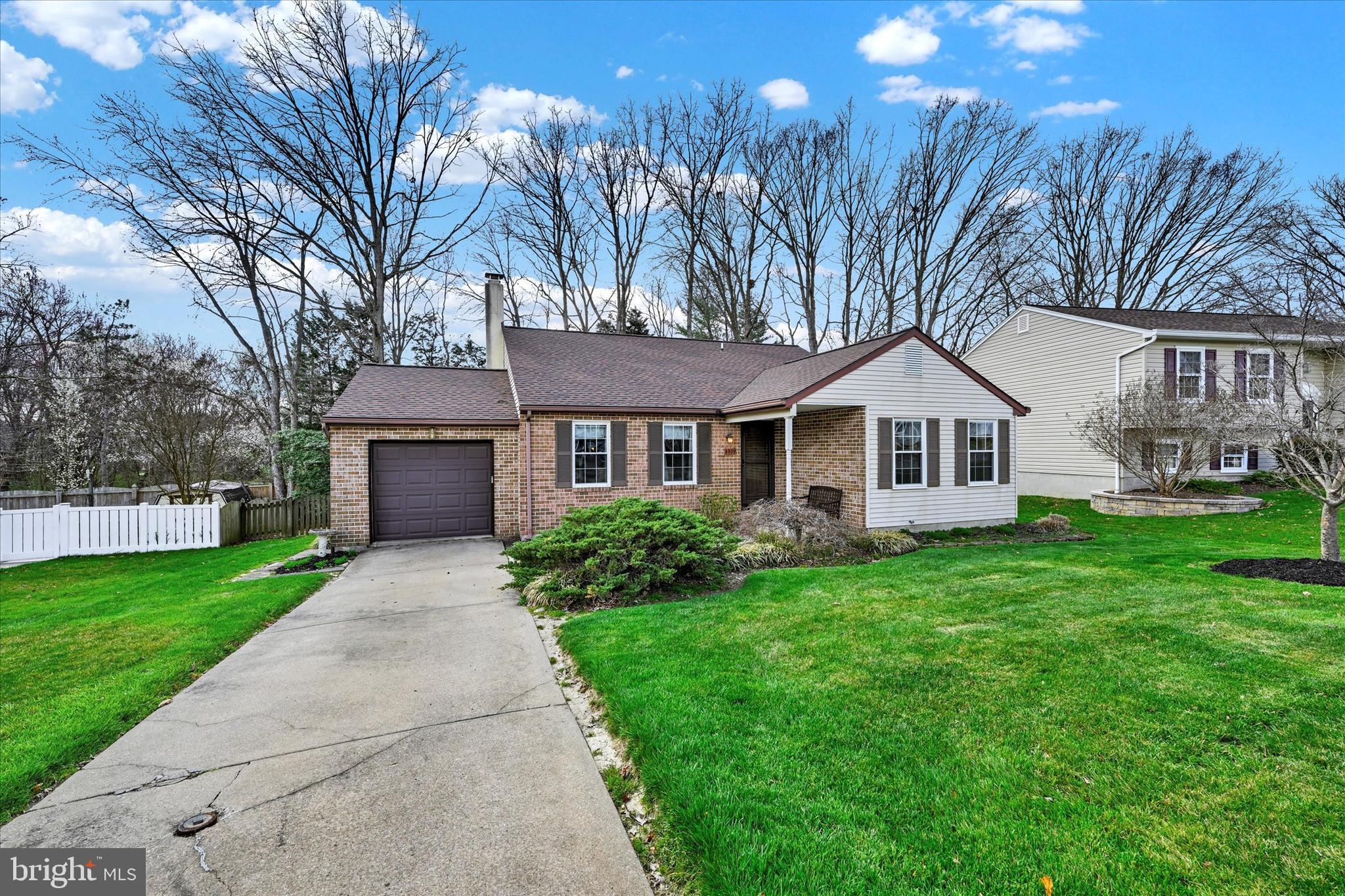 4909 Tartan Hill Rd