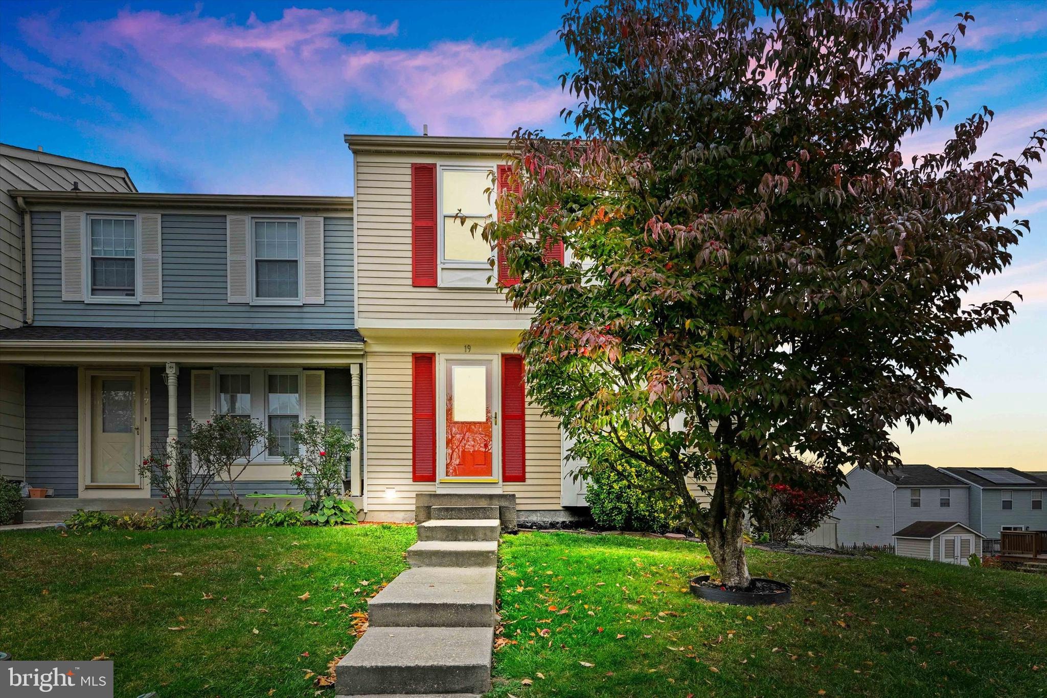 19 Rader Ct