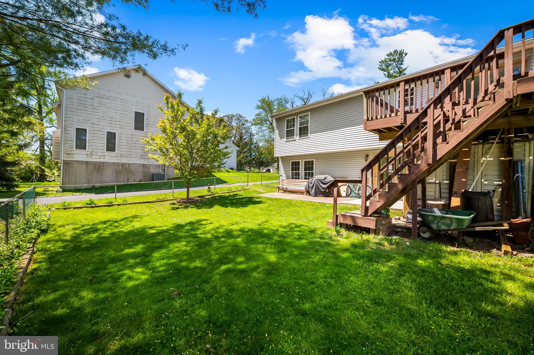 8639 Oakleigh Rd