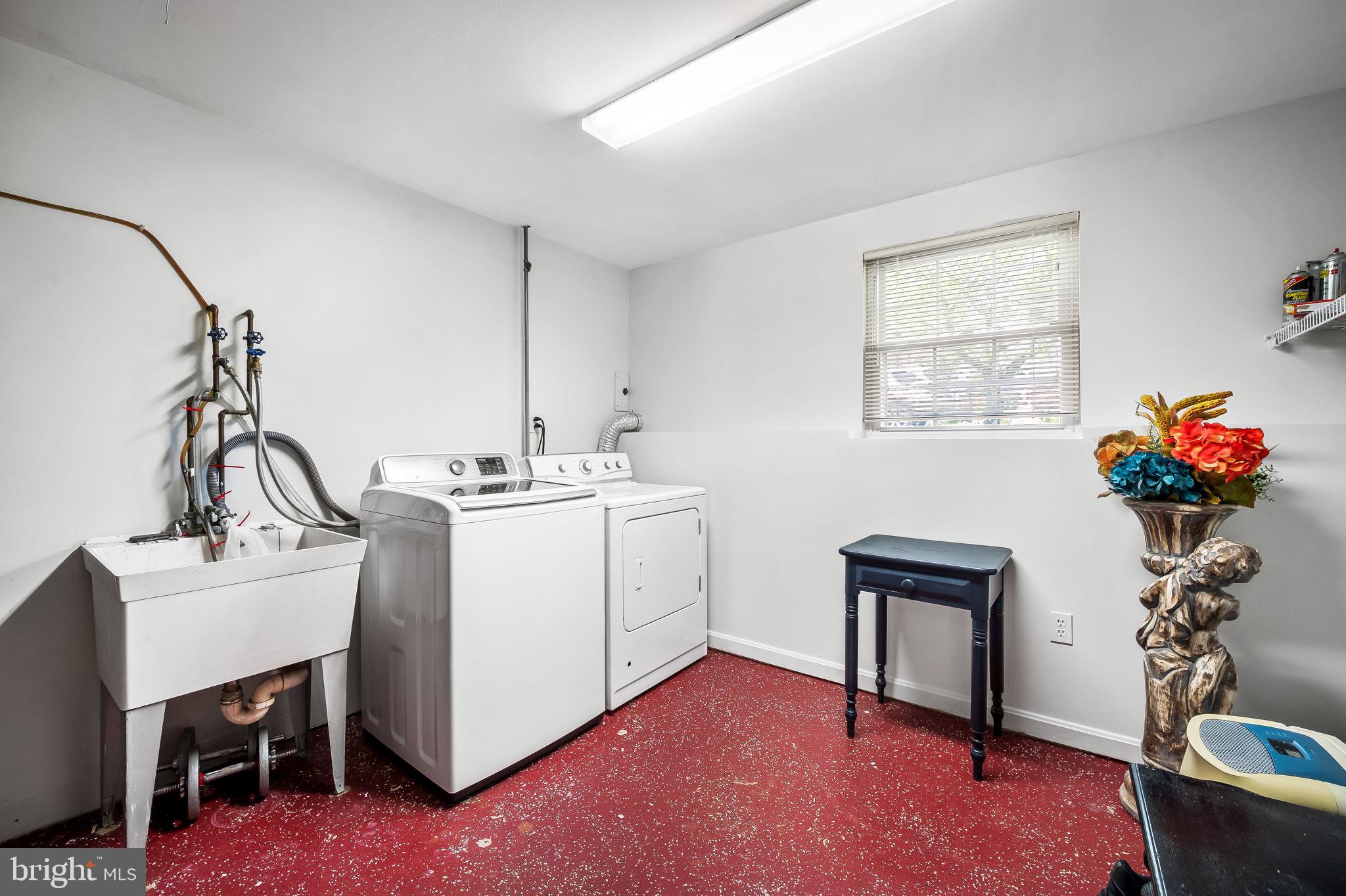 8639 Oakleigh Rd