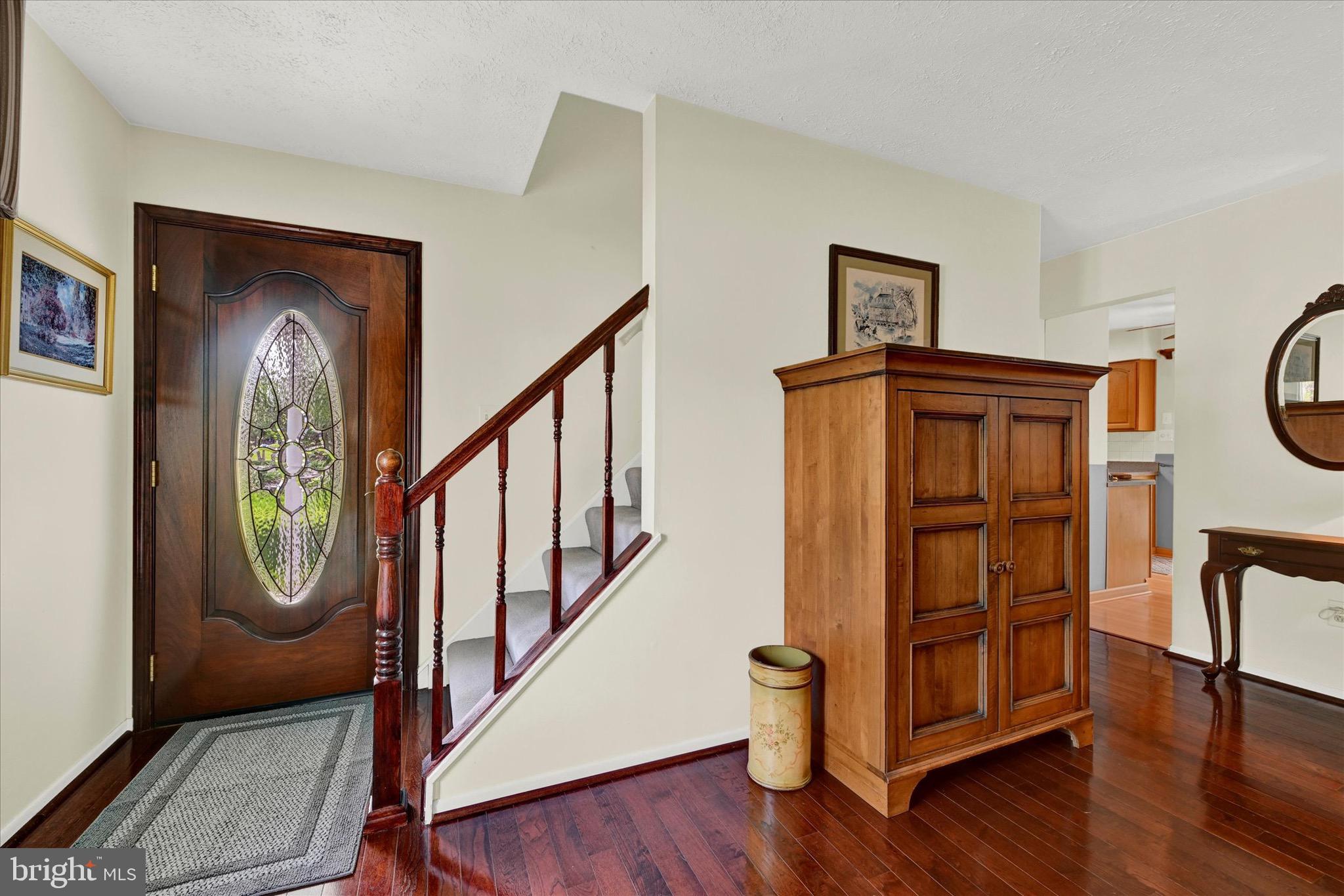 4537 Fitch Ave