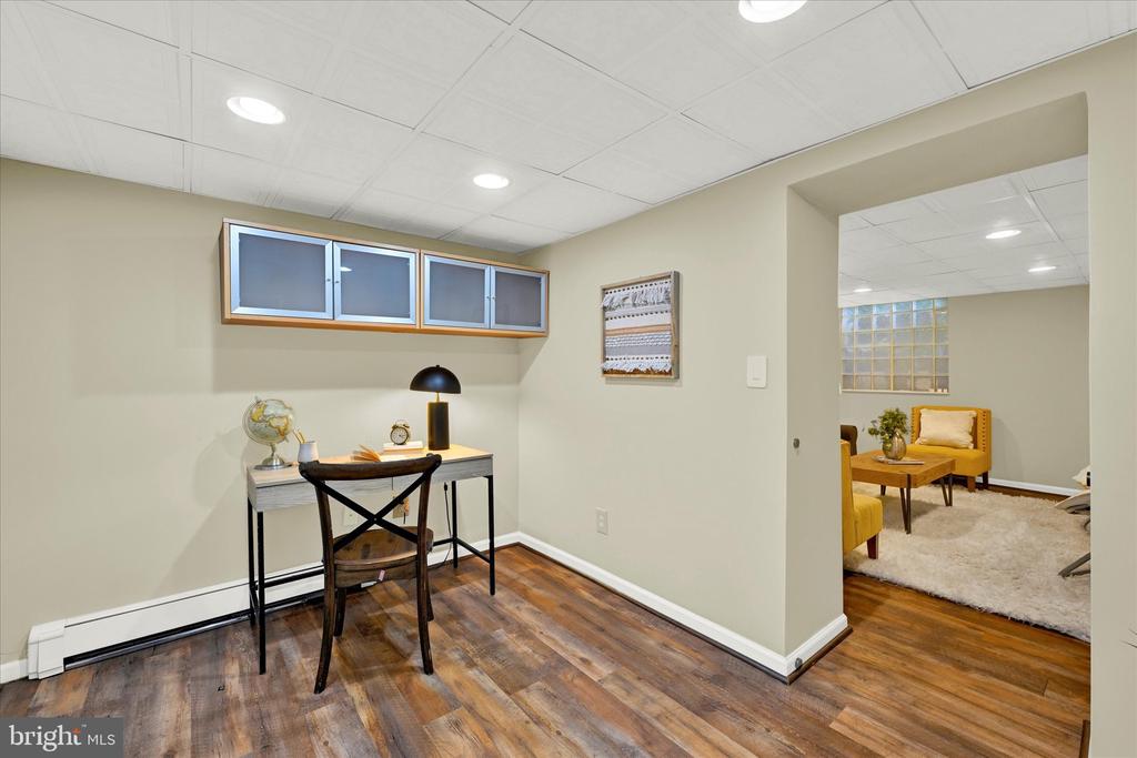 425 Dumbarton Rd