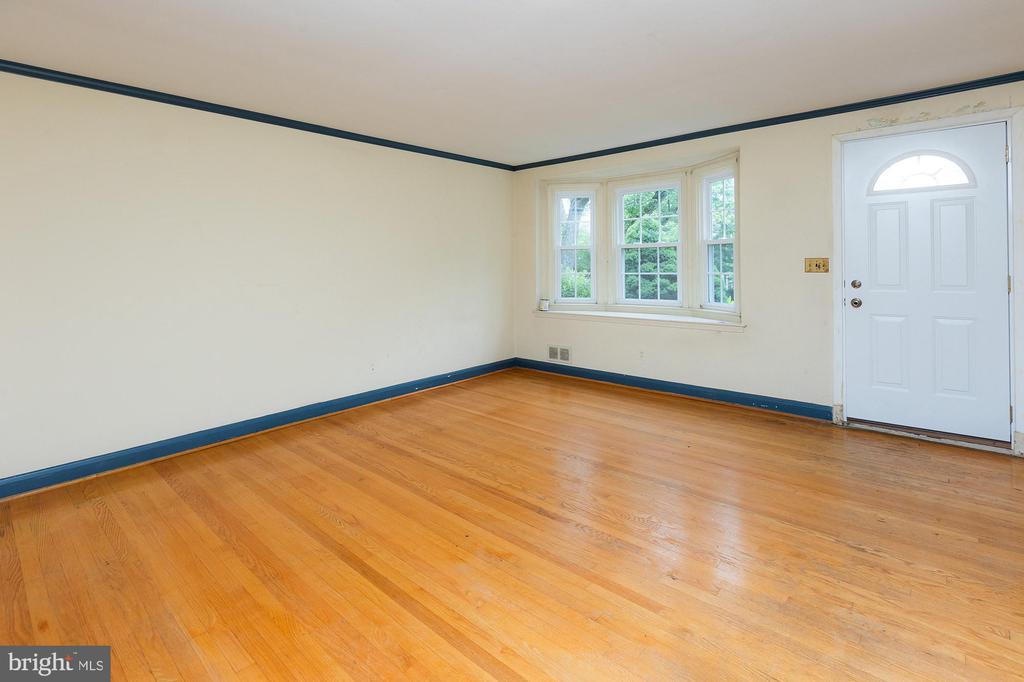 119 Brandon Rd