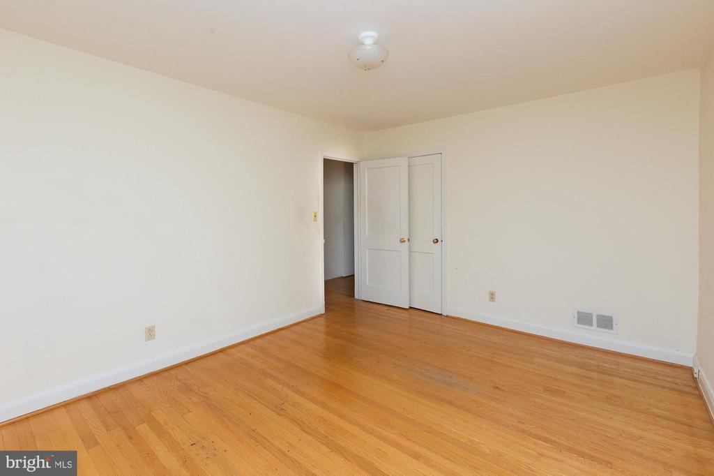119 Brandon Rd