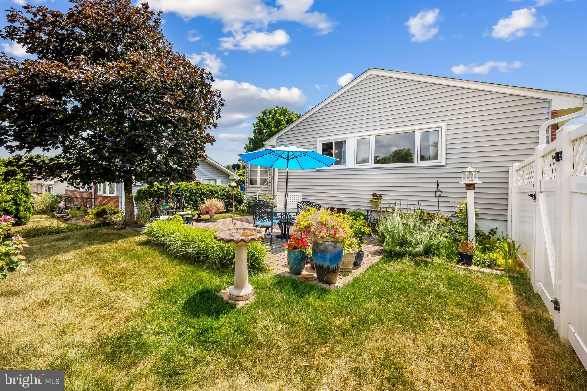 1 Hathaway Rd