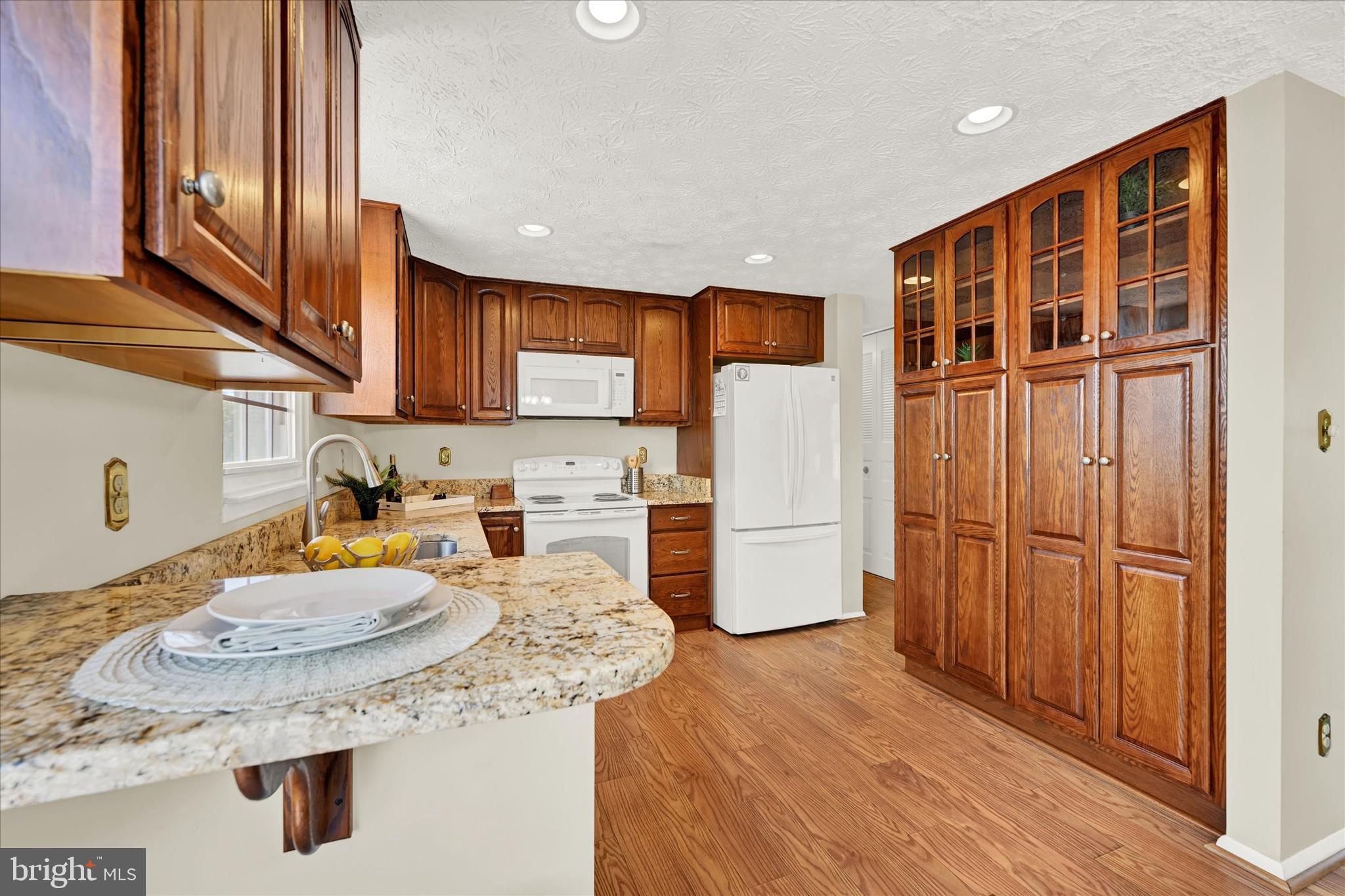 9407 Orbitan Ct