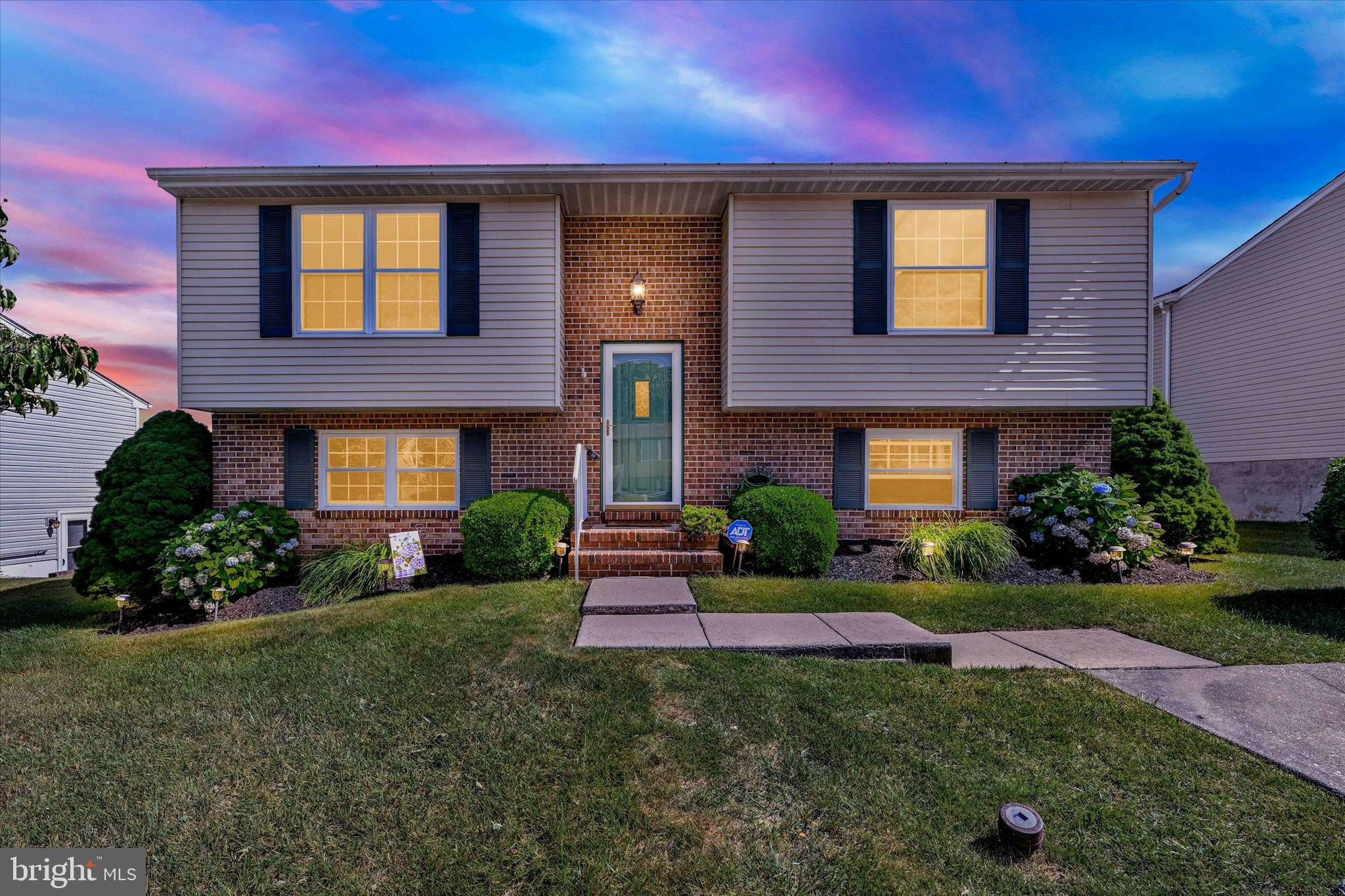 9407 Orbitan Ct