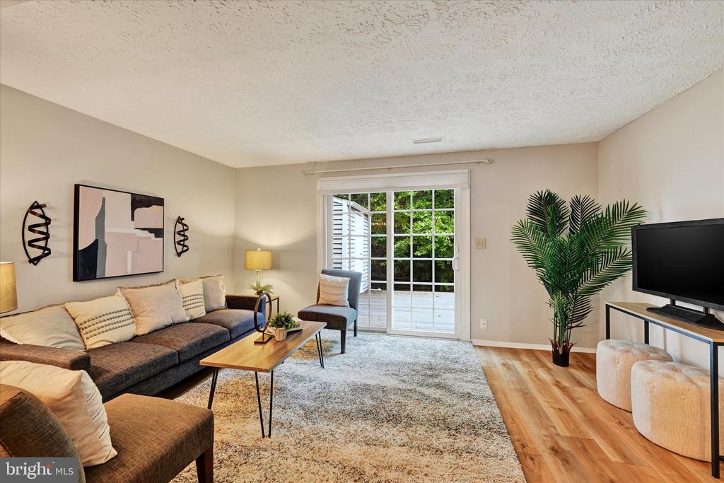 42 Stillwood Cir