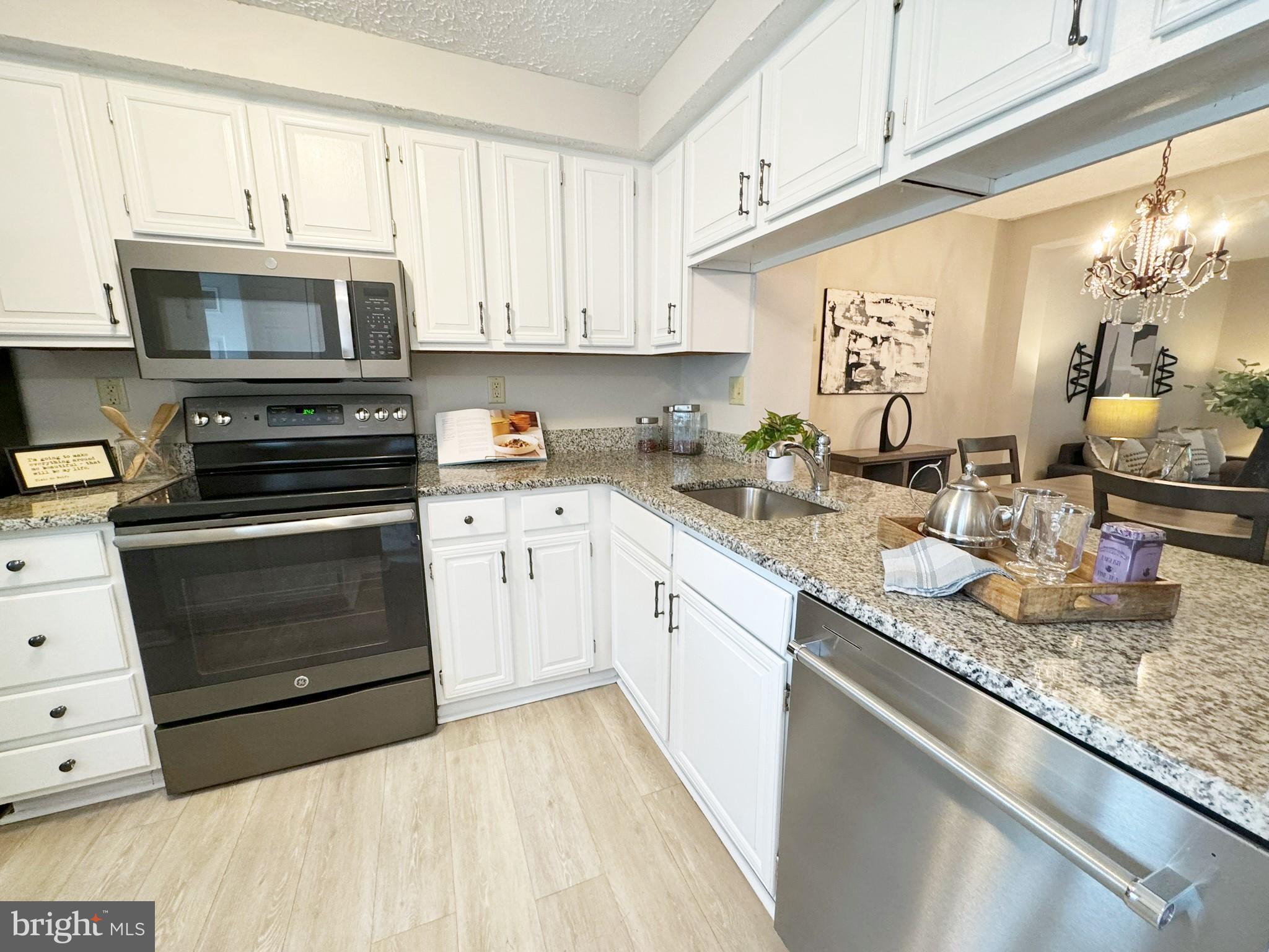 42 Stillwood Cir