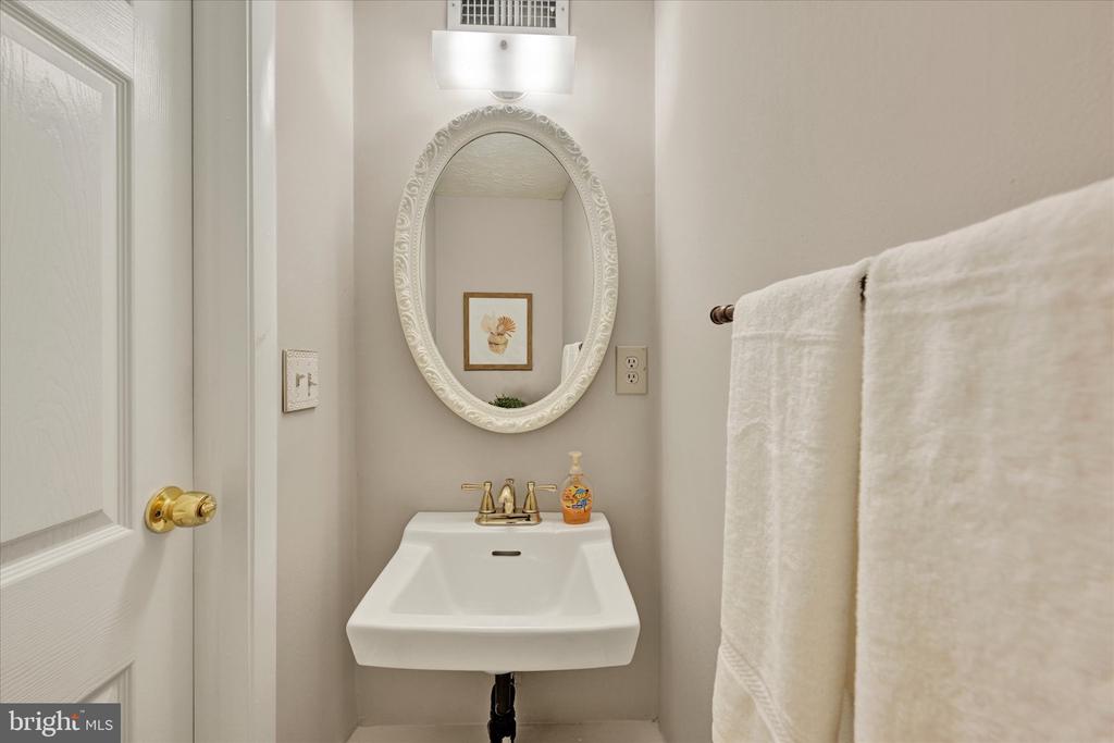 42 Stillwood Cir