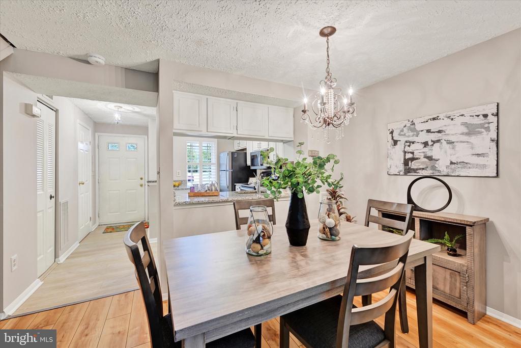 42 Stillwood Cir