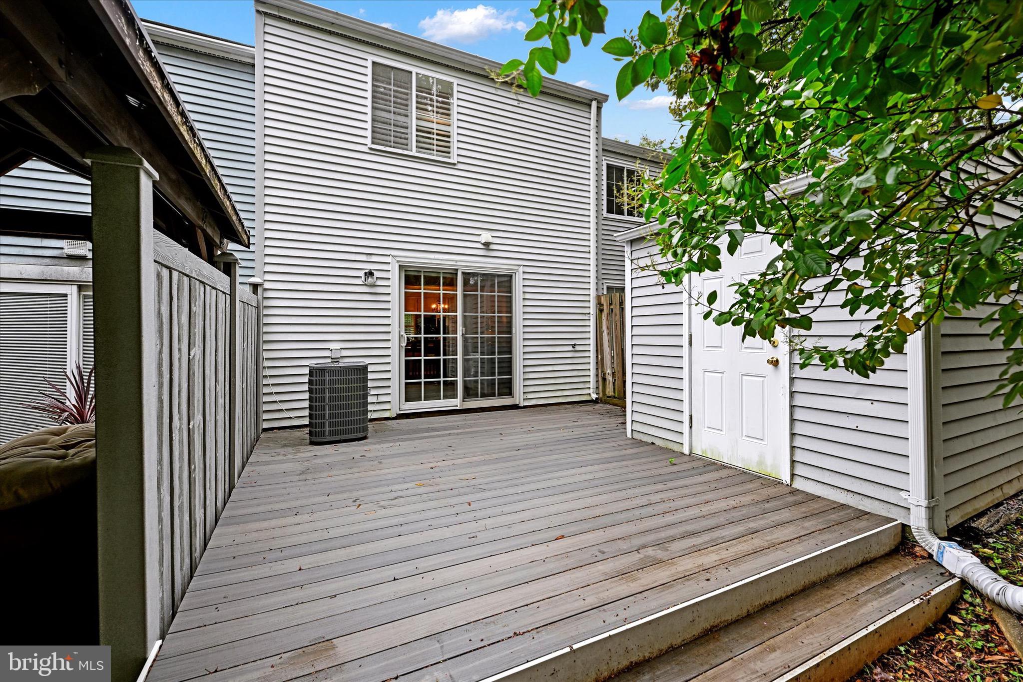 42 Stillwood Cir