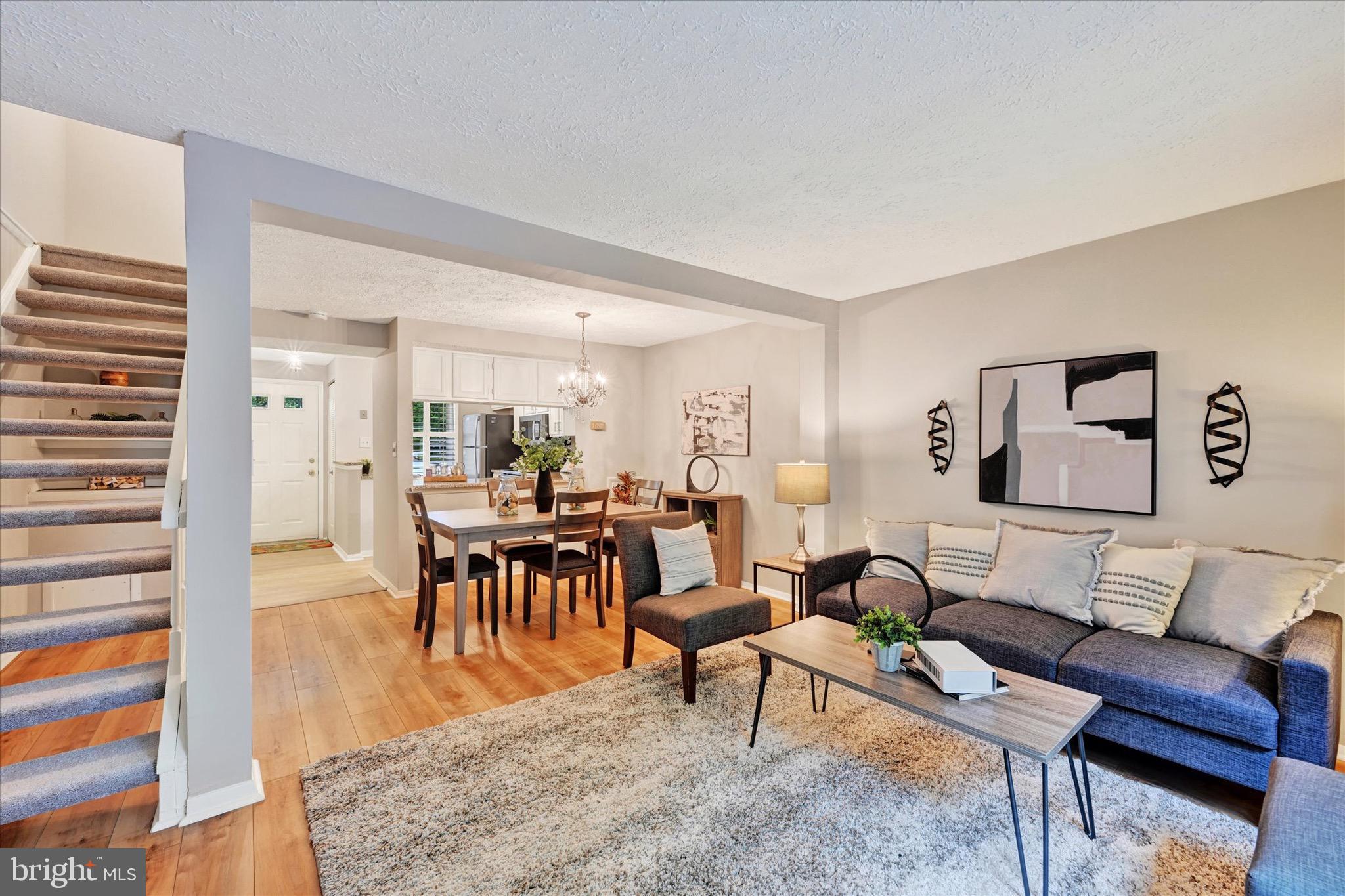 42 Stillwood Cir