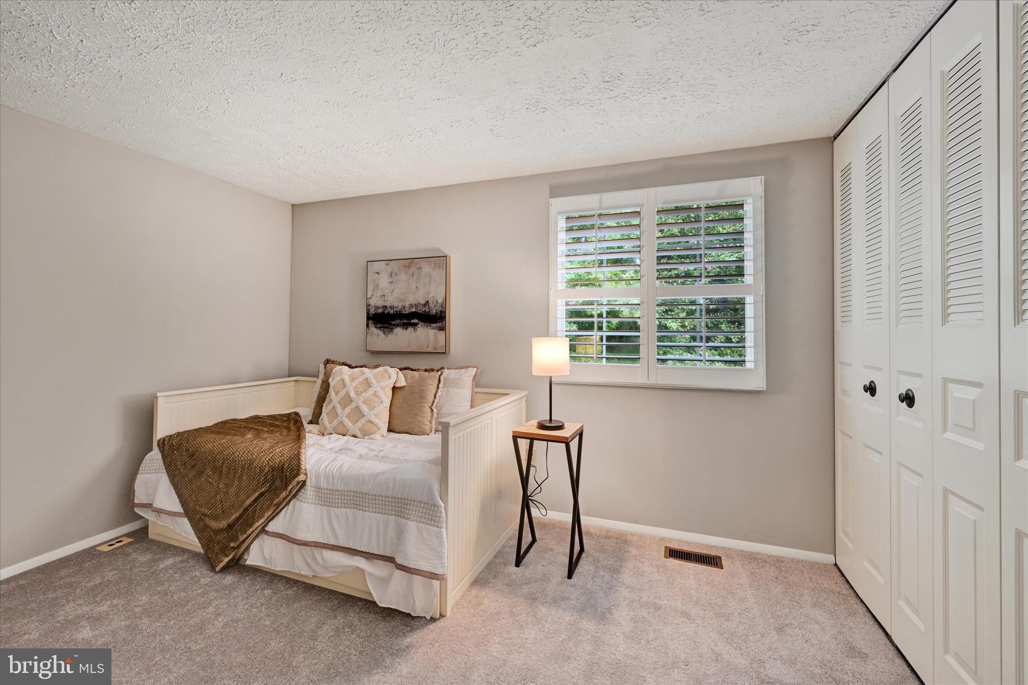 42 Stillwood Cir