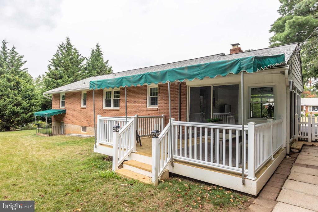 1001 Roxleigh Rd