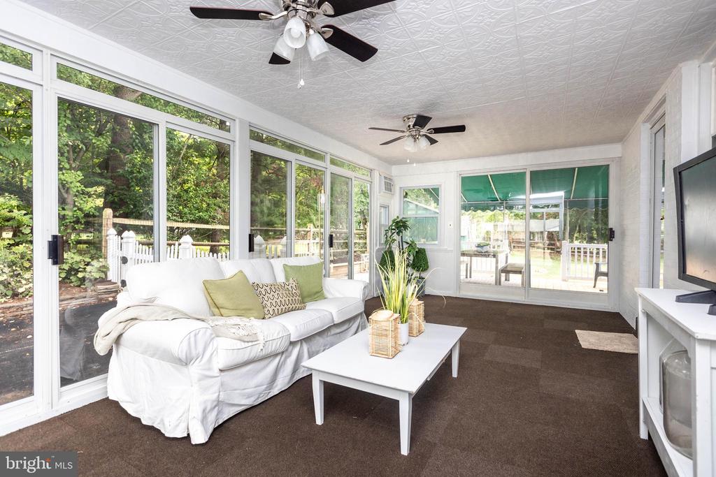1001 Roxleigh Rd