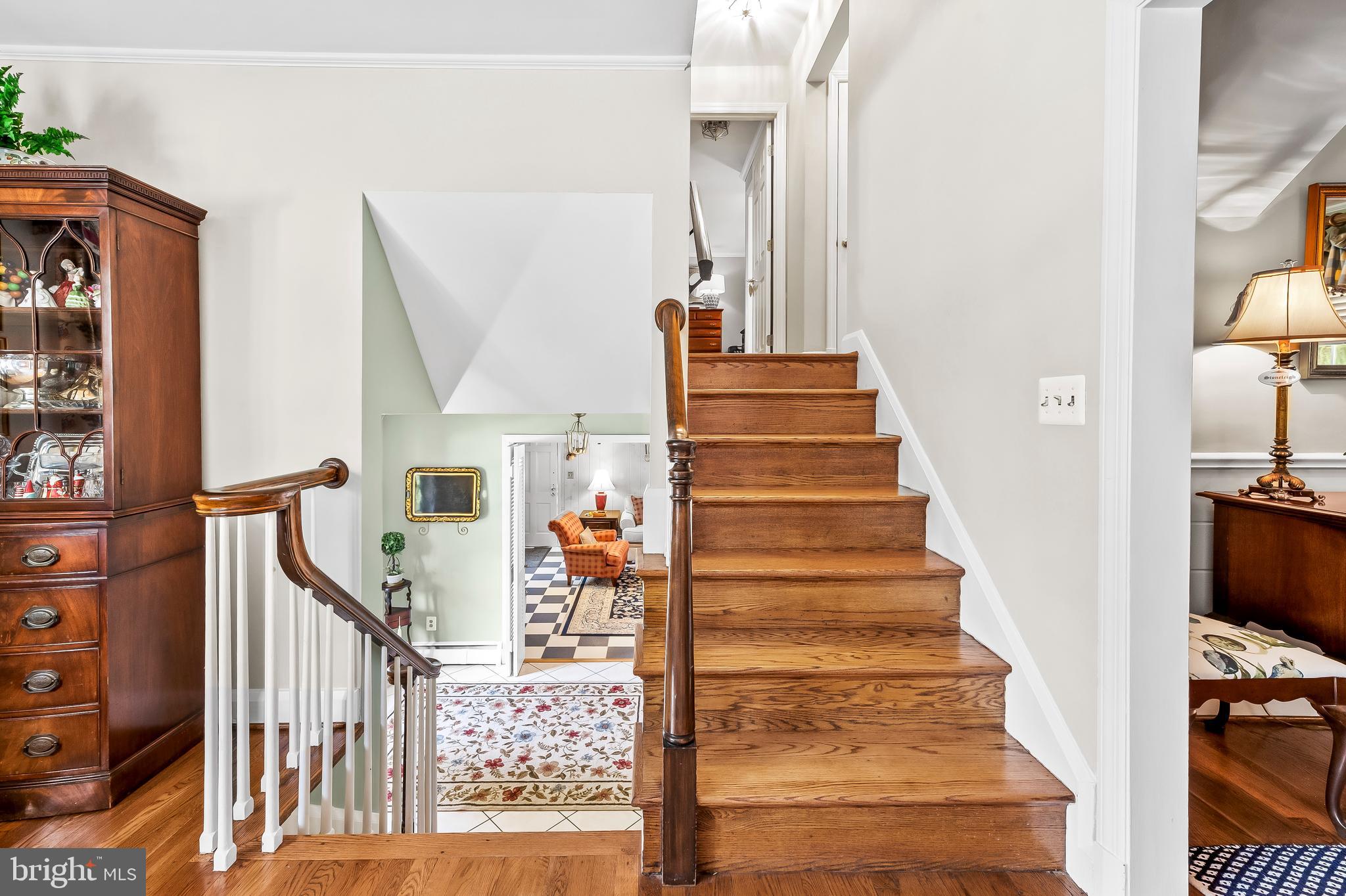 813 Ridgeleigh Rd