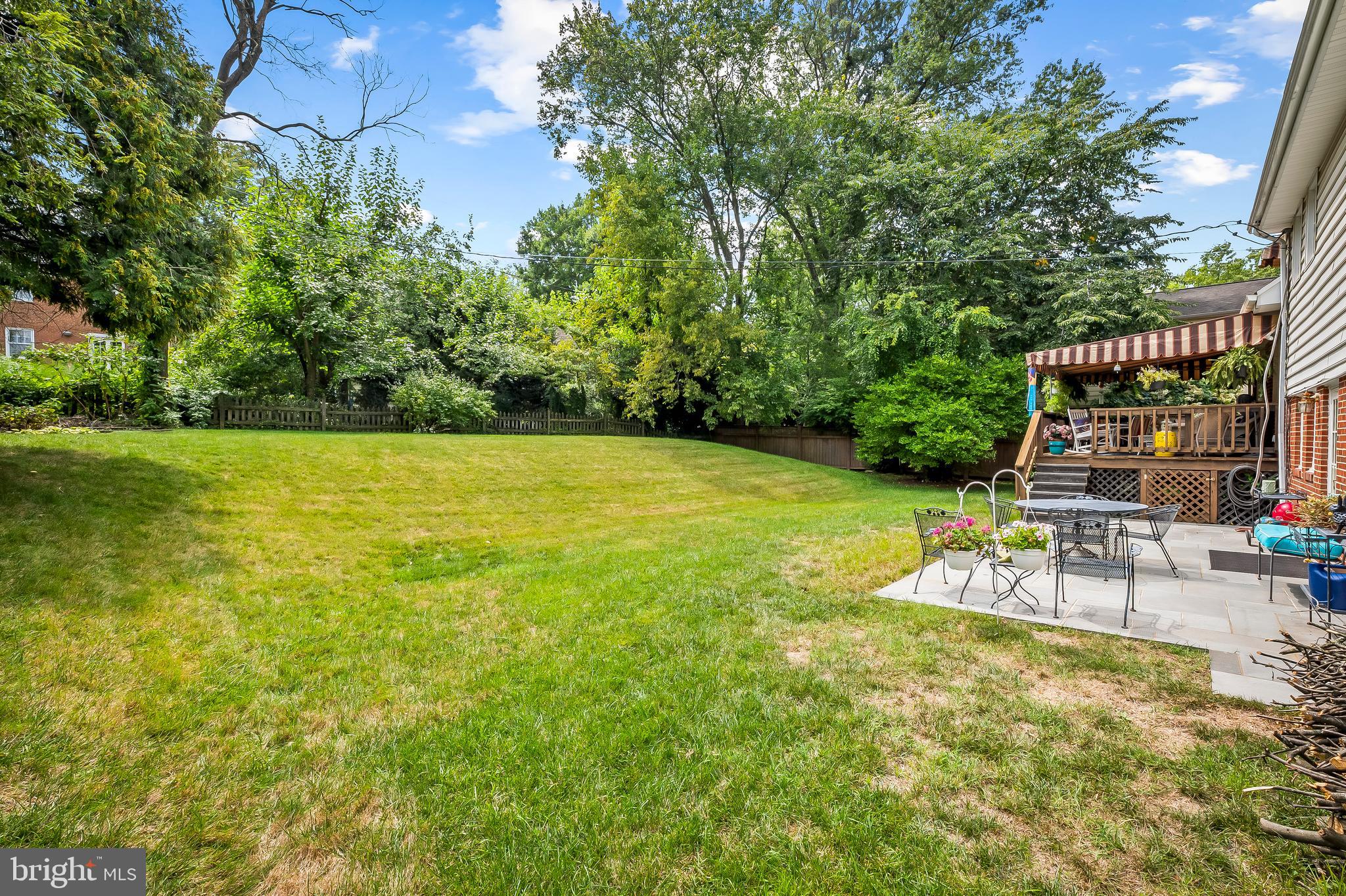 813 Ridgeleigh Rd