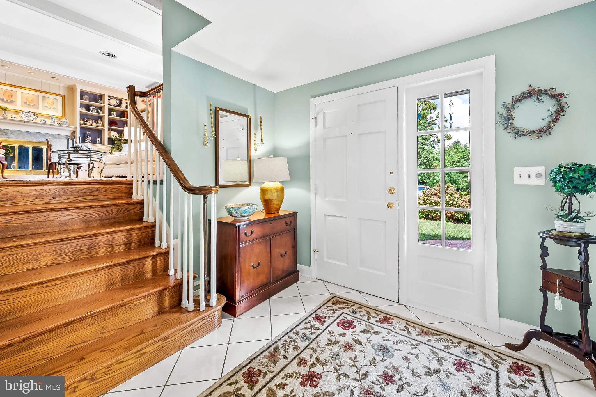 813 Ridgeleigh Rd