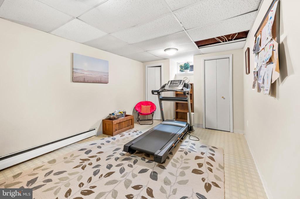 813 Ridgeleigh Rd