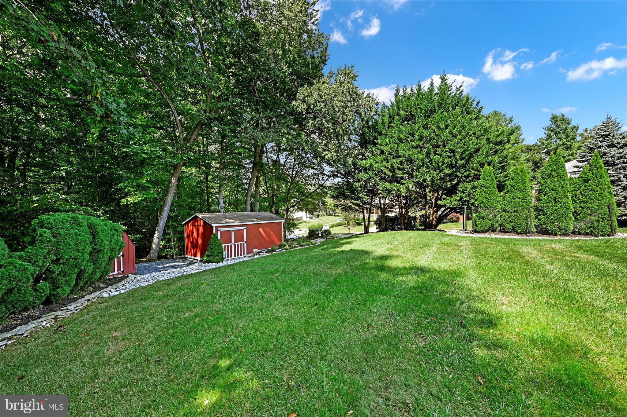 9542 Hickoryhurst Dr
