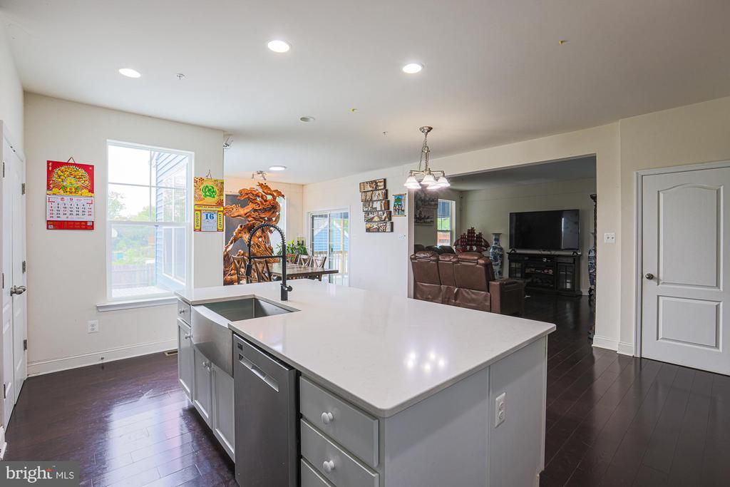15 Barletta Ct