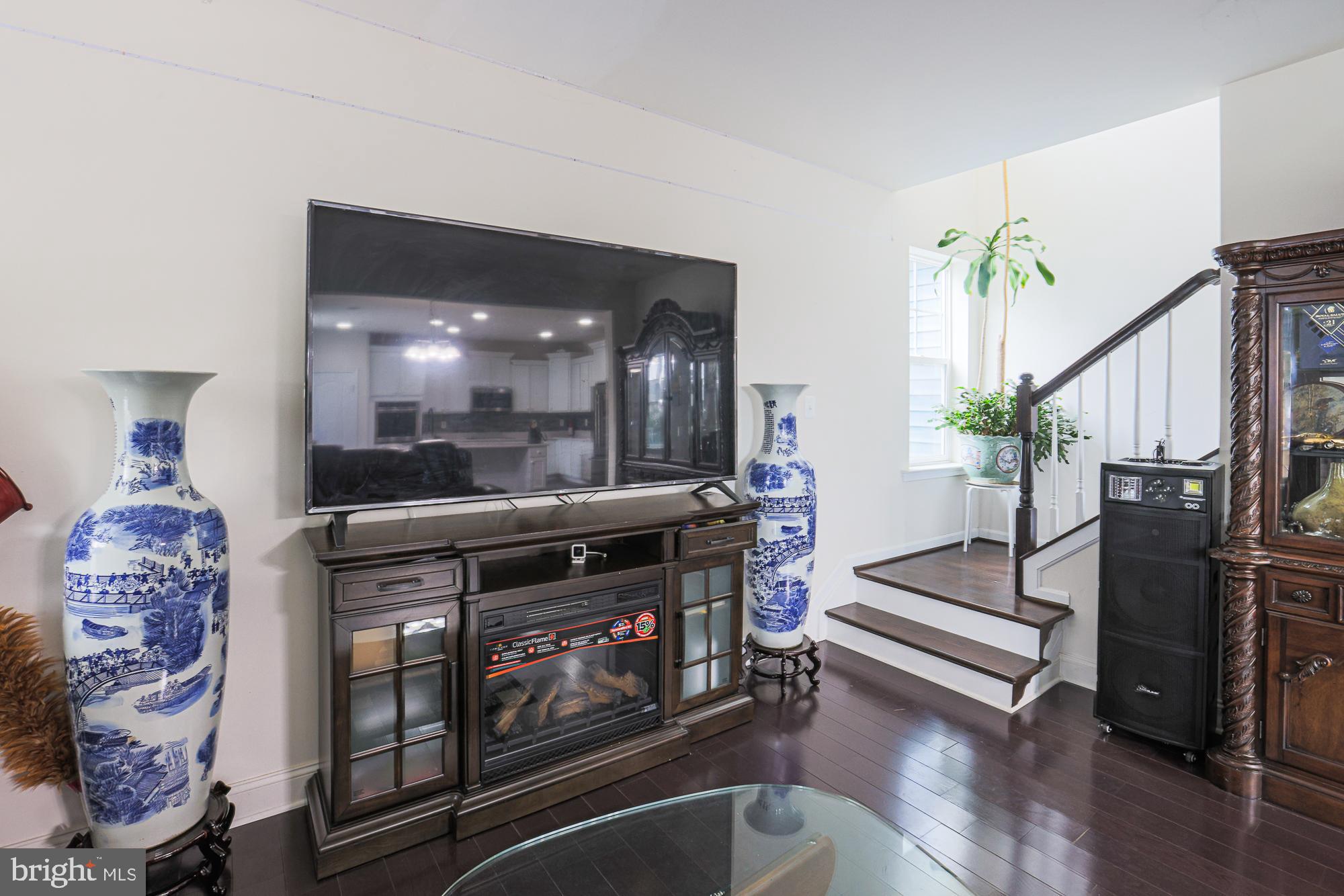 15 Barletta Ct