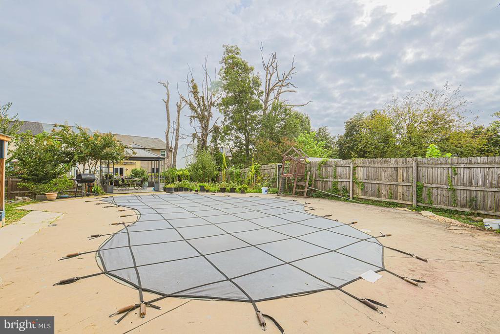 15 Barletta Ct