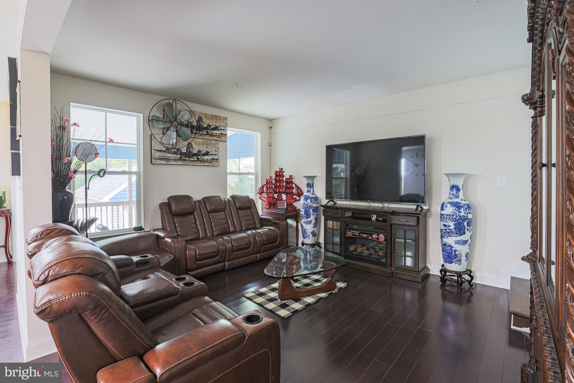 15 Barletta Ct