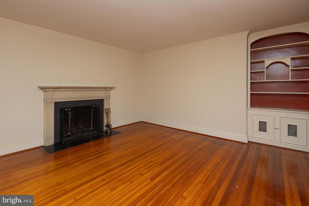 1505 Maywood Ave