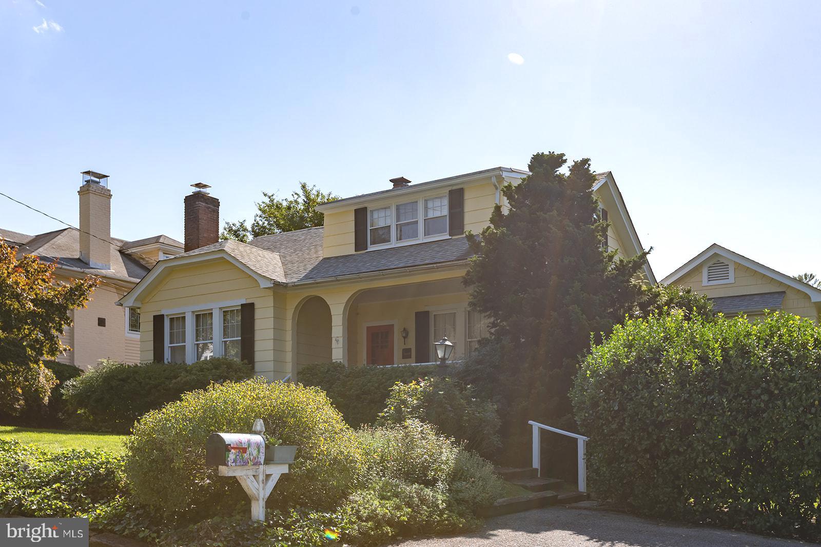 1505 Maywood Ave