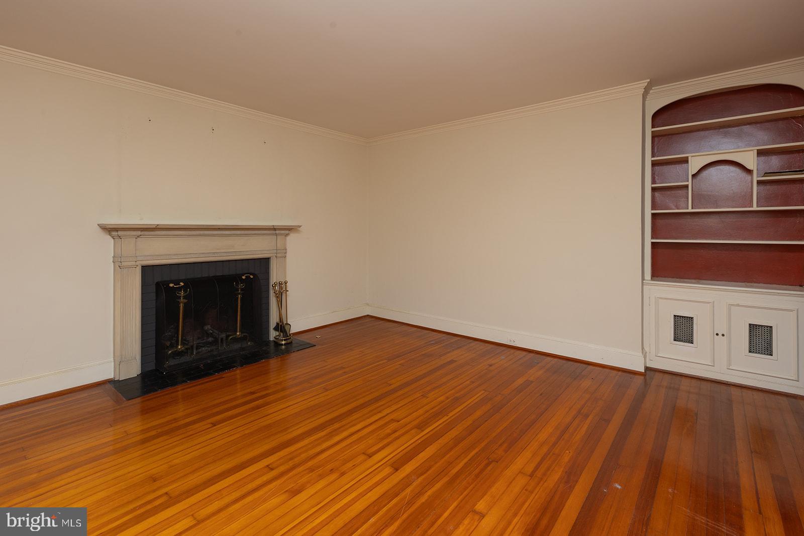 1505 Maywood Ave
