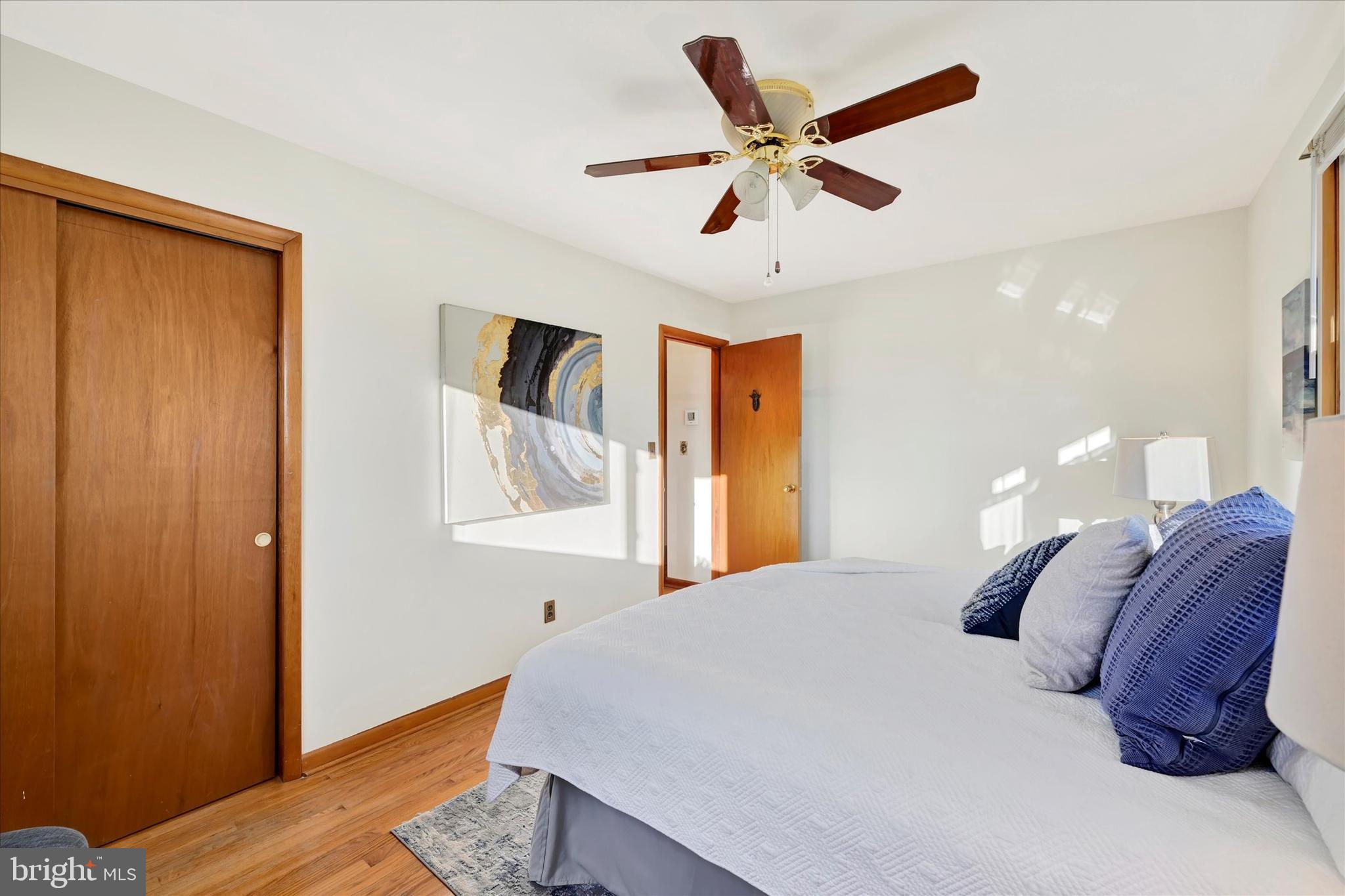 3303 Delpha Ct