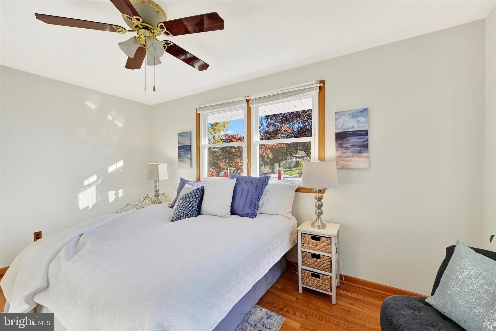 3303 Delpha Ct