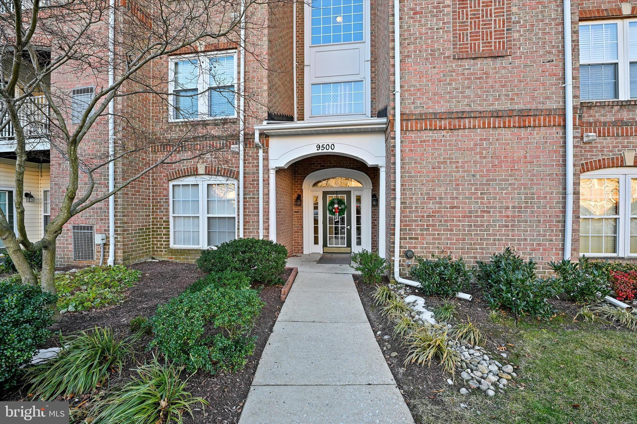 9500-J Amberleigh Ln #9500j