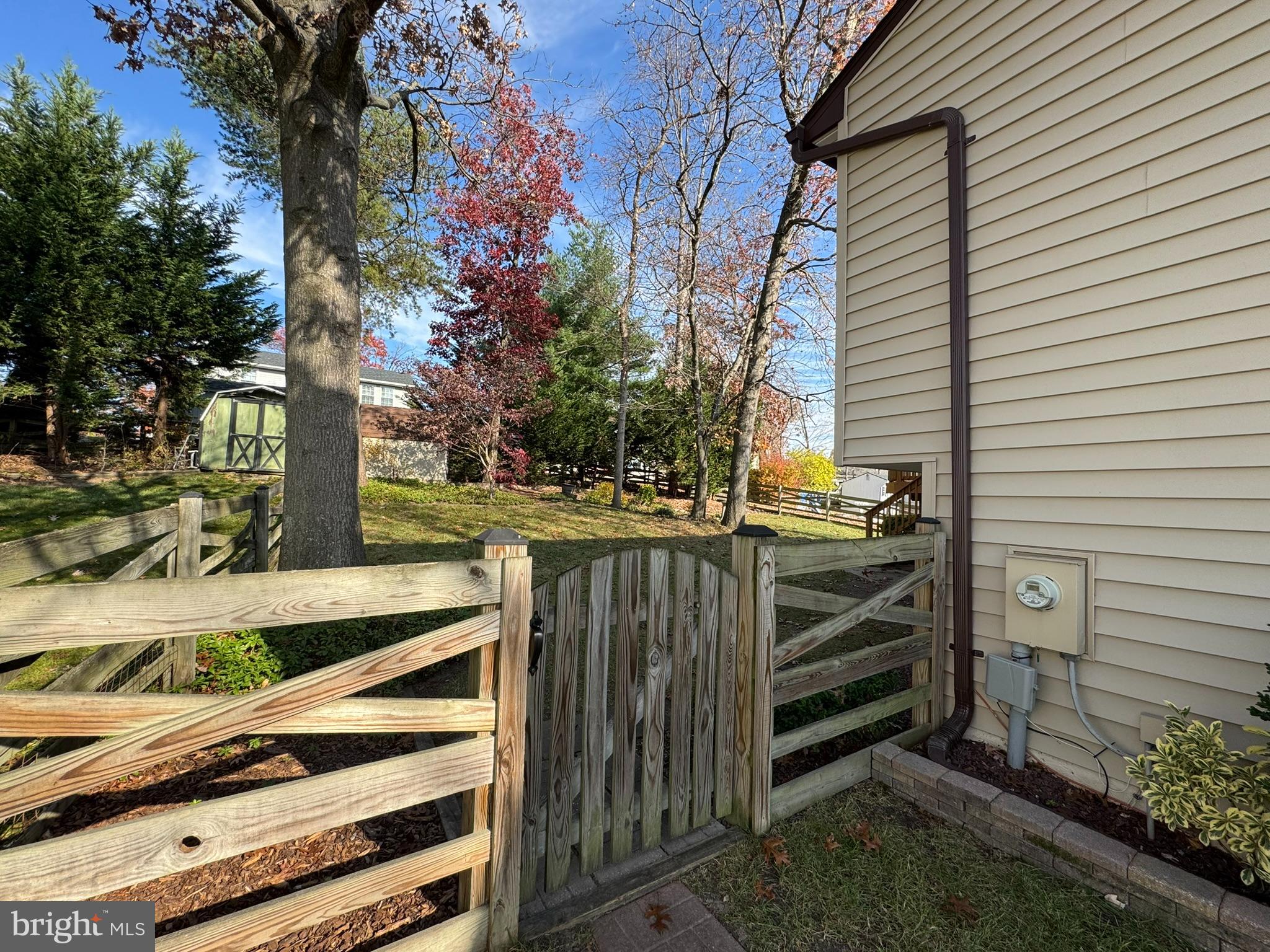 4922 Tartan Hill Rd