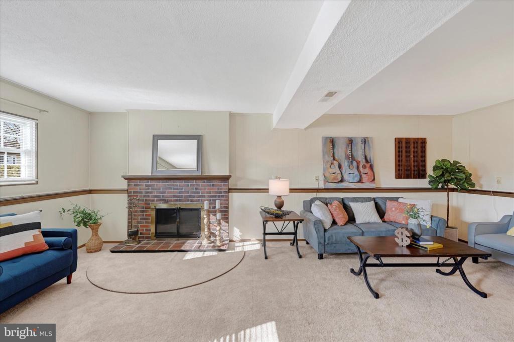 4922 Tartan Hill Rd