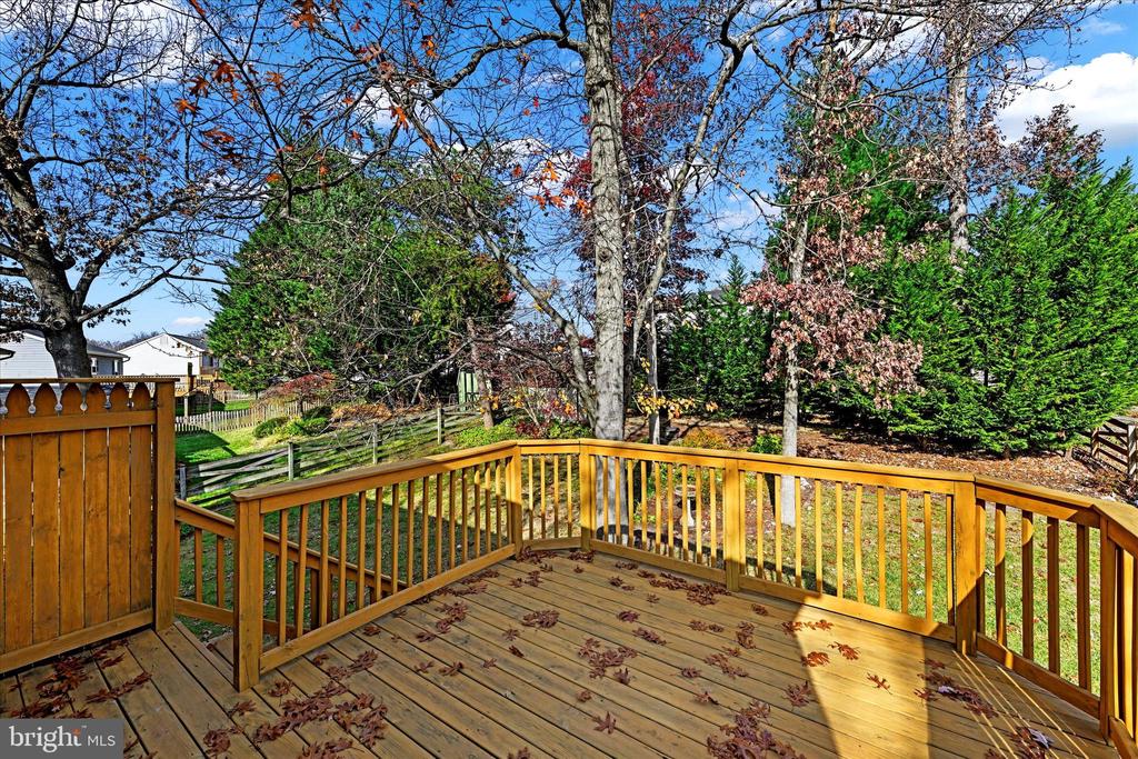 4922 Tartan Hill Rd