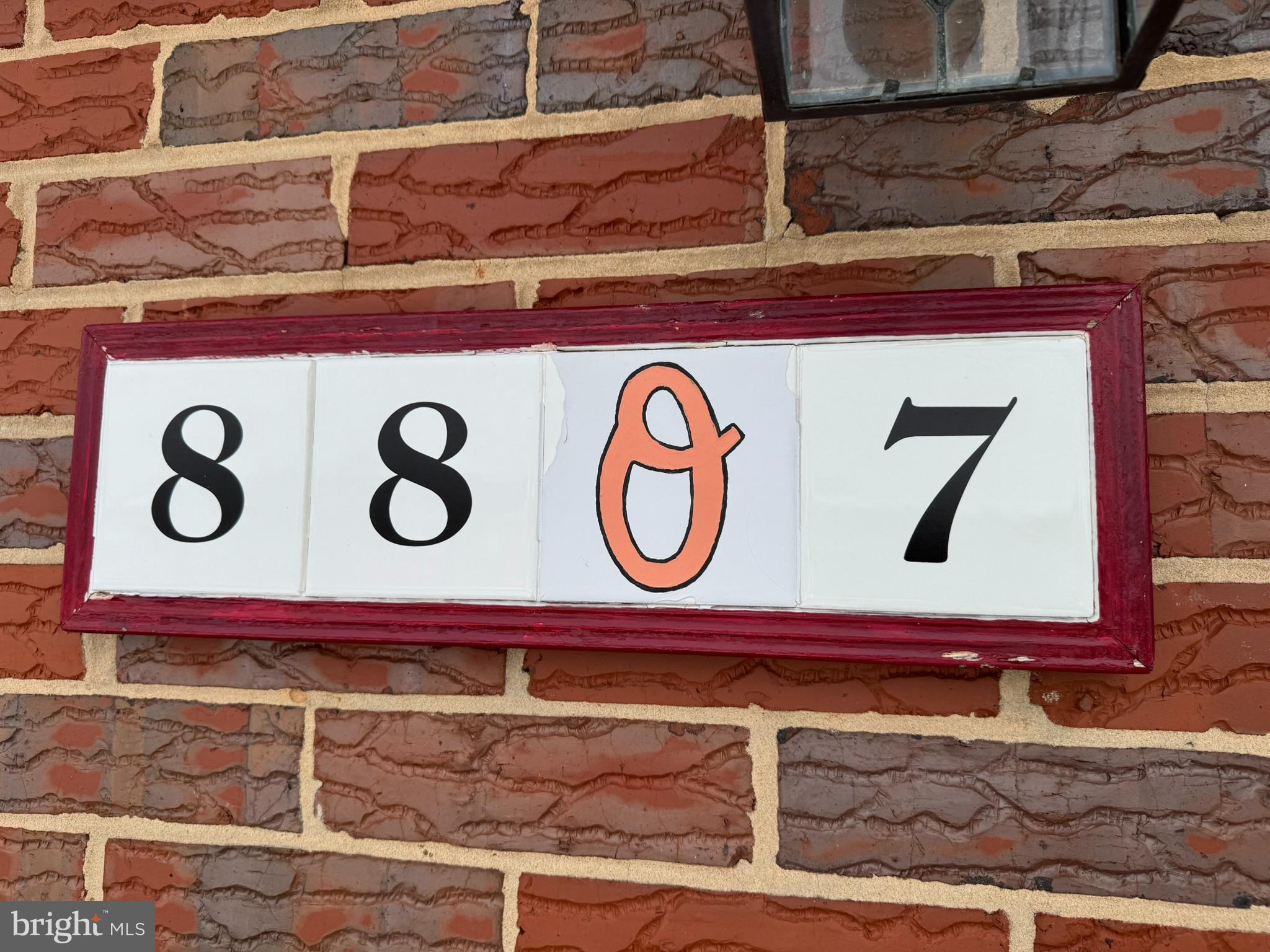 8807 Alnwick