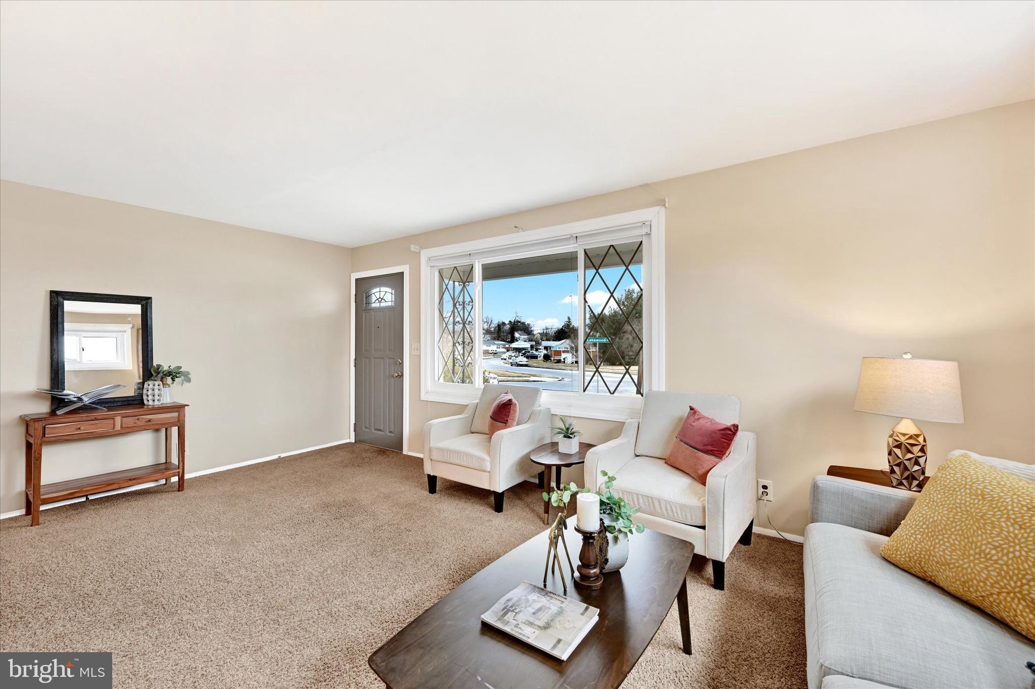 2446 Harwood Rd