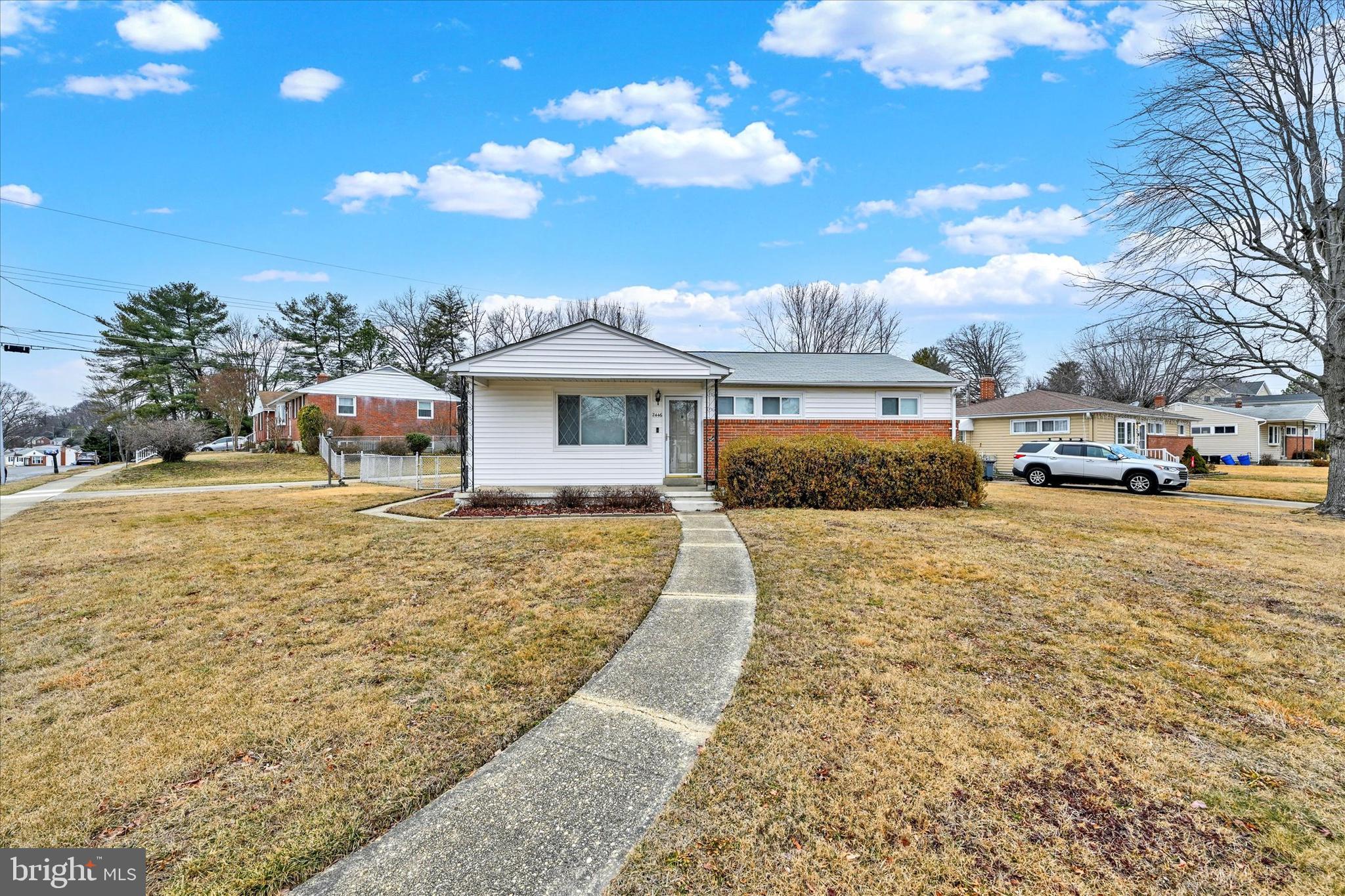 2446 Harwood Rd