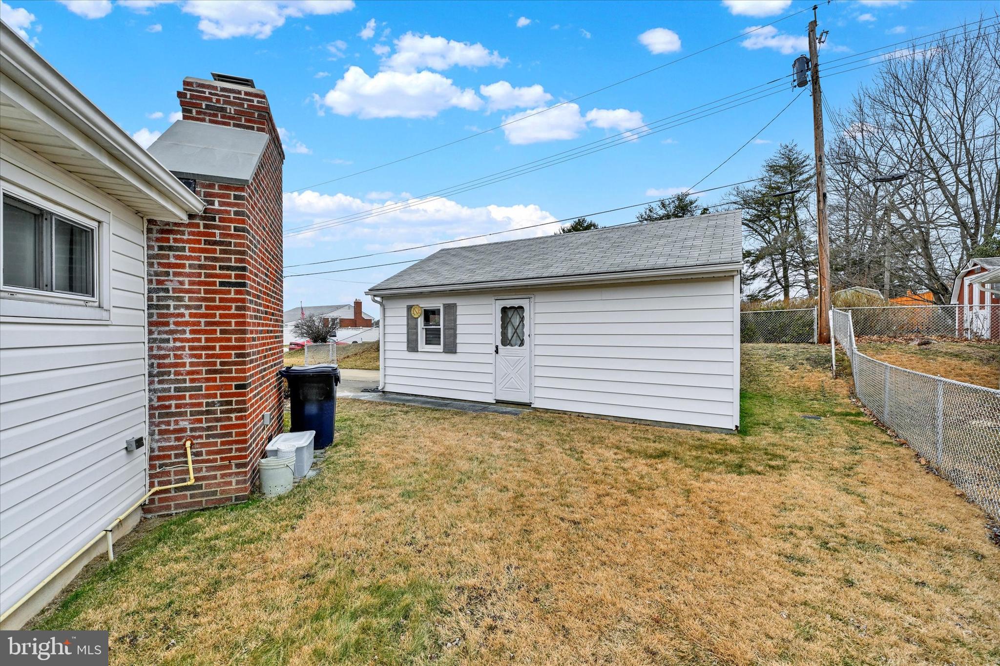 2446 Harwood Rd