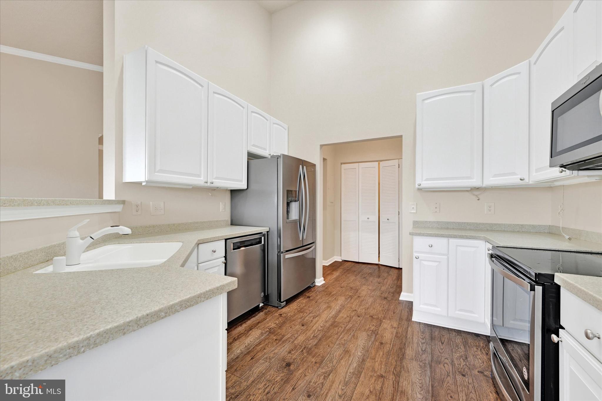 4503 Dunton Ter #8503 R