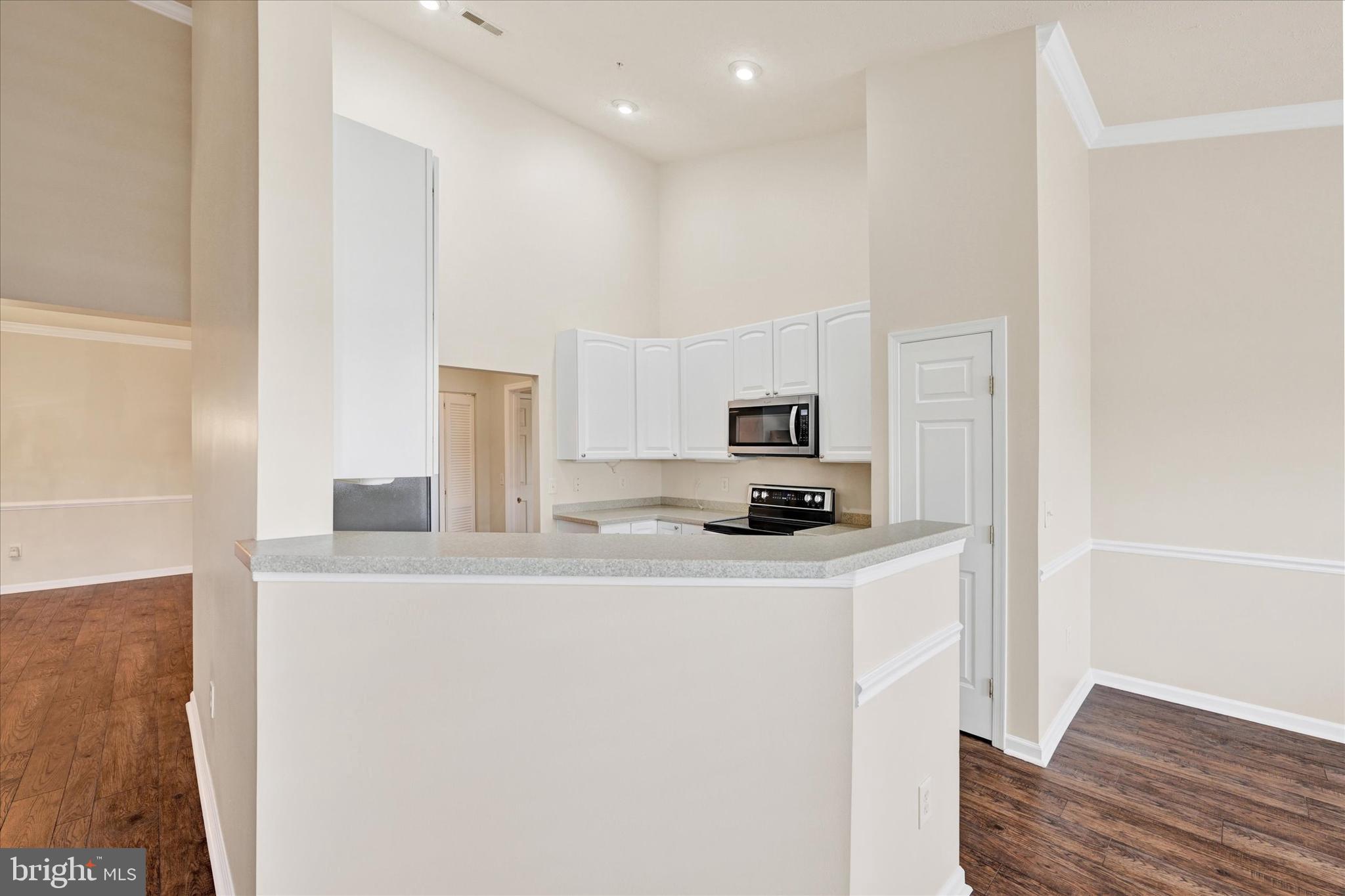 4503 Dunton Ter #8503 R