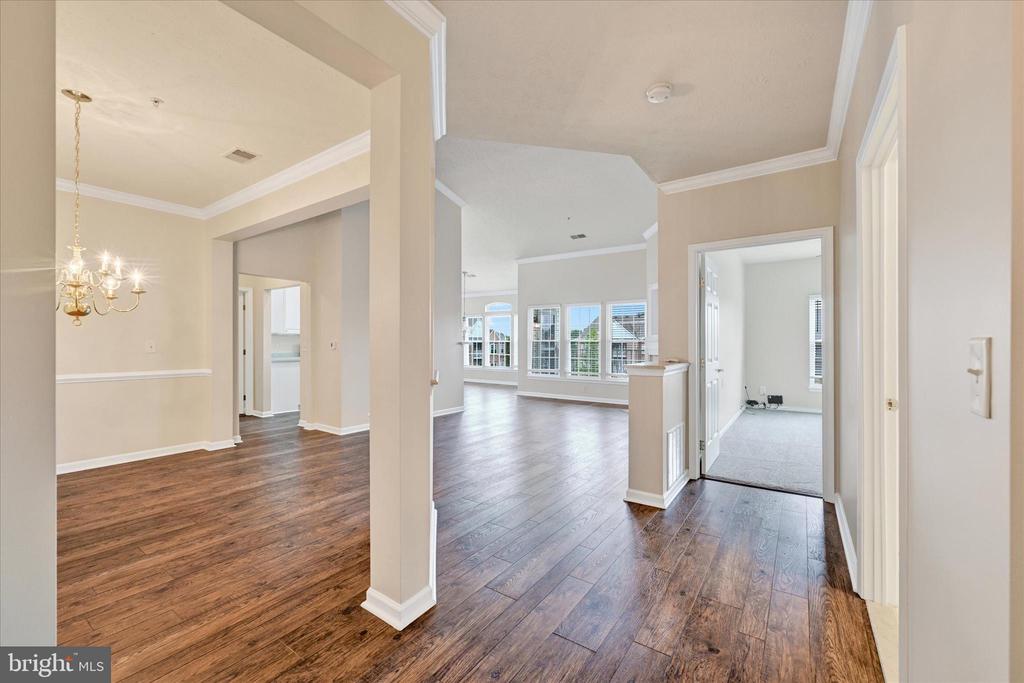 4503 Dunton Ter #8503 R