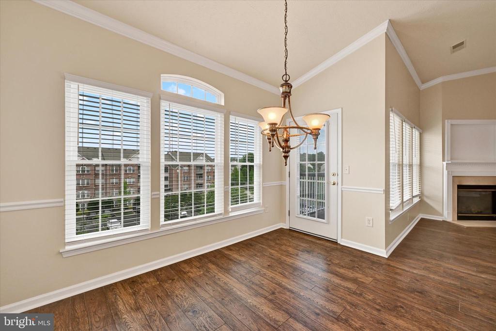 4503 Dunton Ter #8503 R