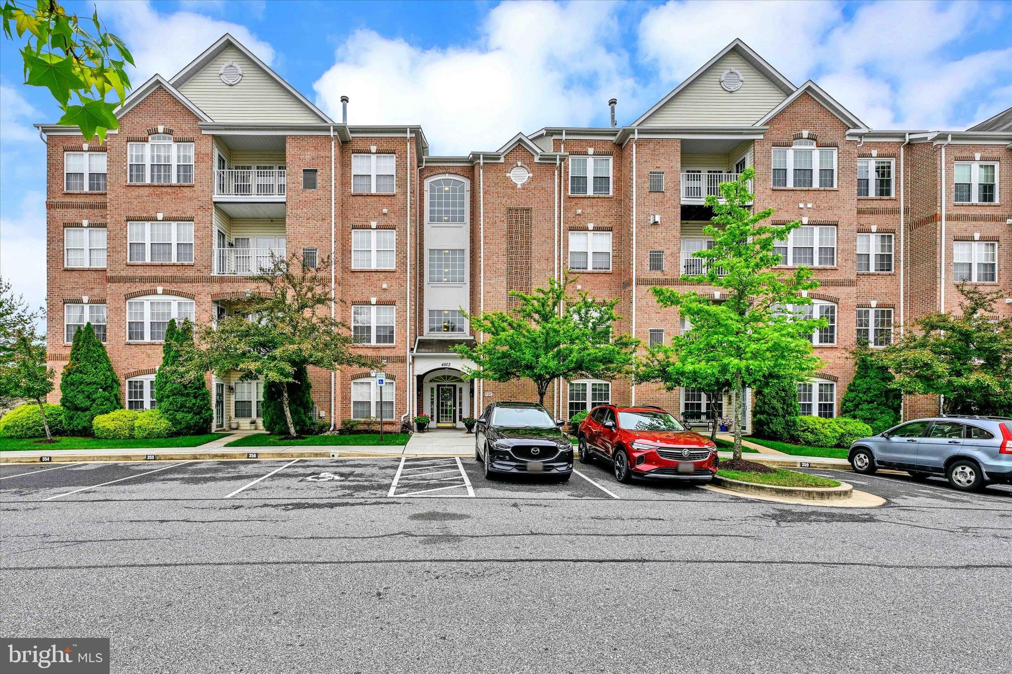 4503 Dunton Ter #8503 R
